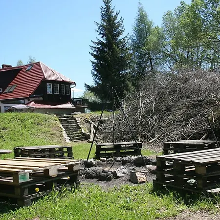 Bed & Breakfast Czajka 2*